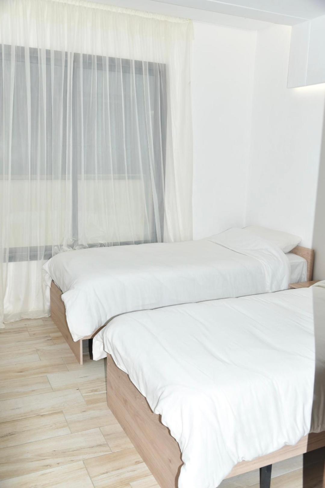 Bright 3-Br In Heart Of Kenitra-Perfect Summer Stay With Parking! Bagian luar foto