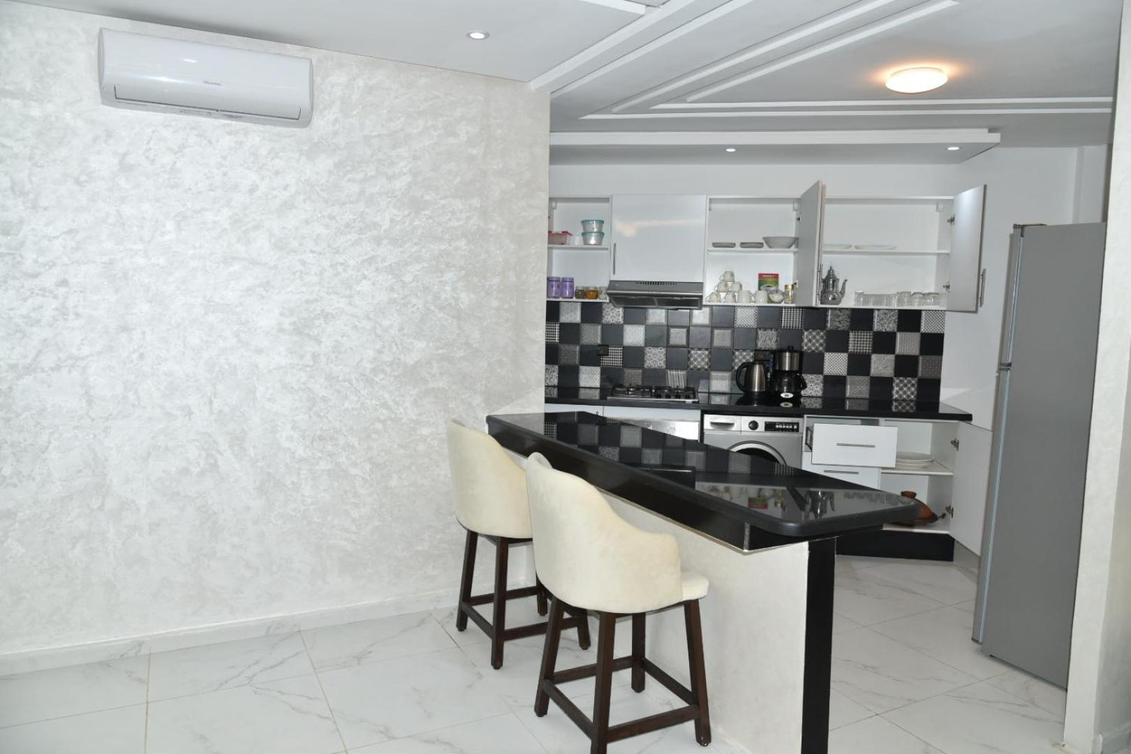 Bright 3-Br In Heart Of Kenitra-Perfect Summer Stay With Parking! Bagian luar foto