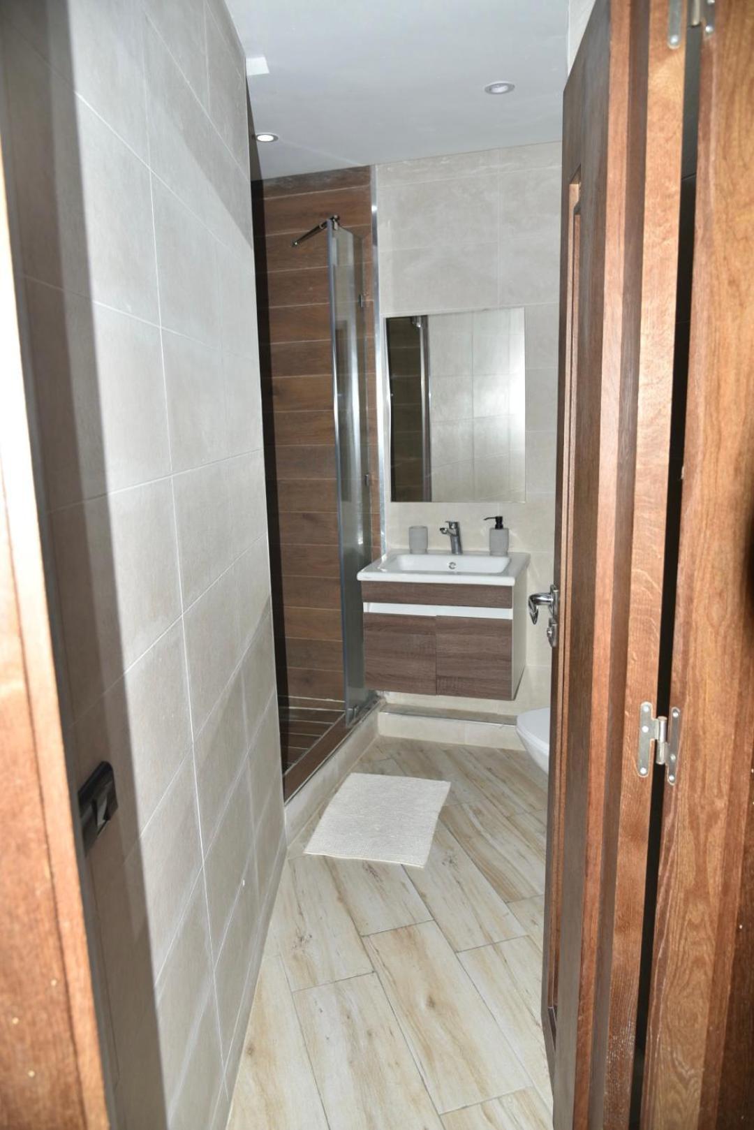 Bright 3-Br In Heart Of Kenitra-Perfect Summer Stay With Parking! Bagian luar foto