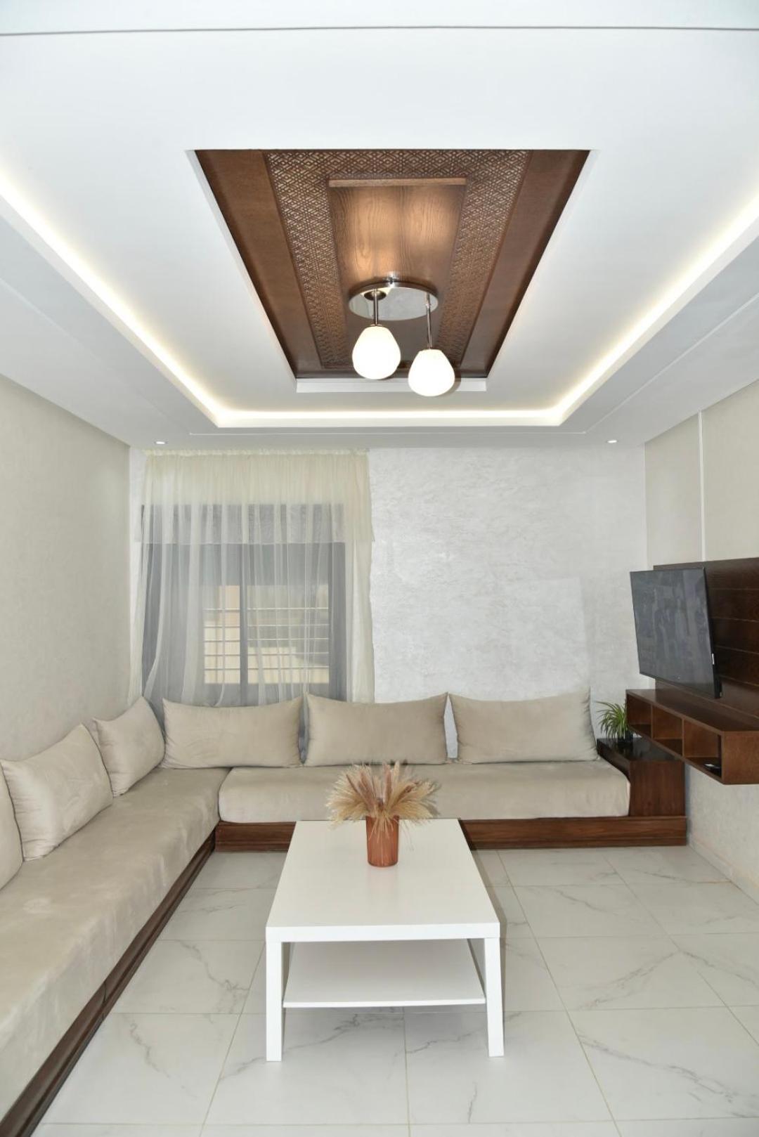 Bright 3-Br In Heart Of Kenitra-Perfect Summer Stay With Parking! Bagian luar foto